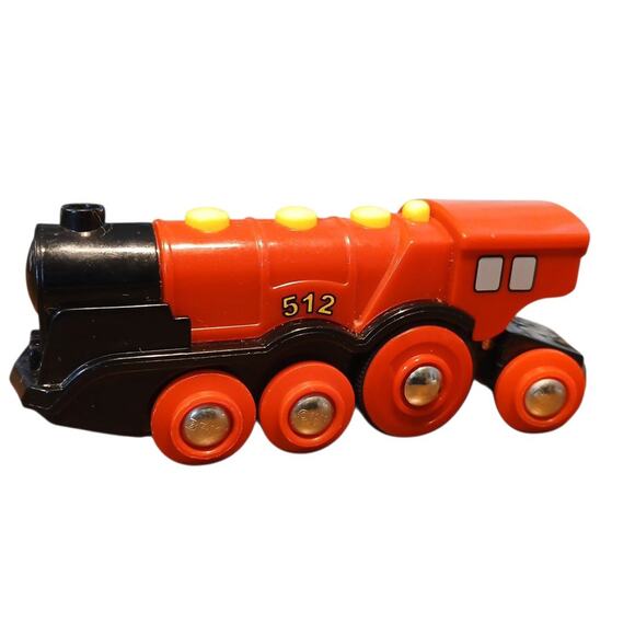 BRIO World Motorized Train Mighty Red Action Locomotive Battery Tested Works 512 - Picture 1 of 7